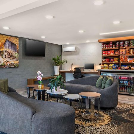 Best Western Atlanta-Marietta Ballpark Hotel Waterford Экстерьер фото