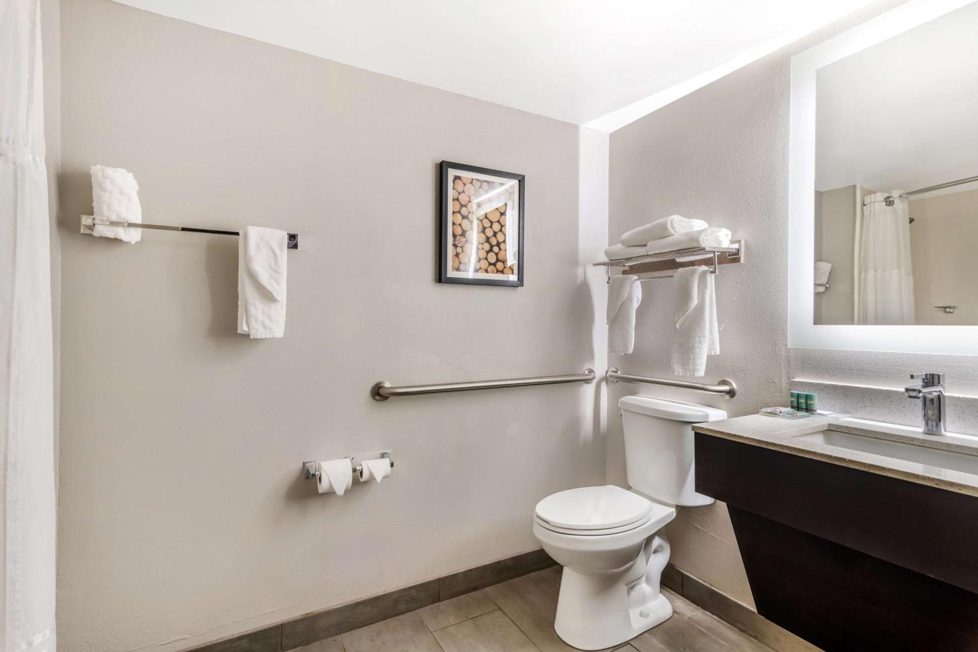 Best Western Atlanta-Marietta Ballpark Hotel Waterford Экстерьер фото