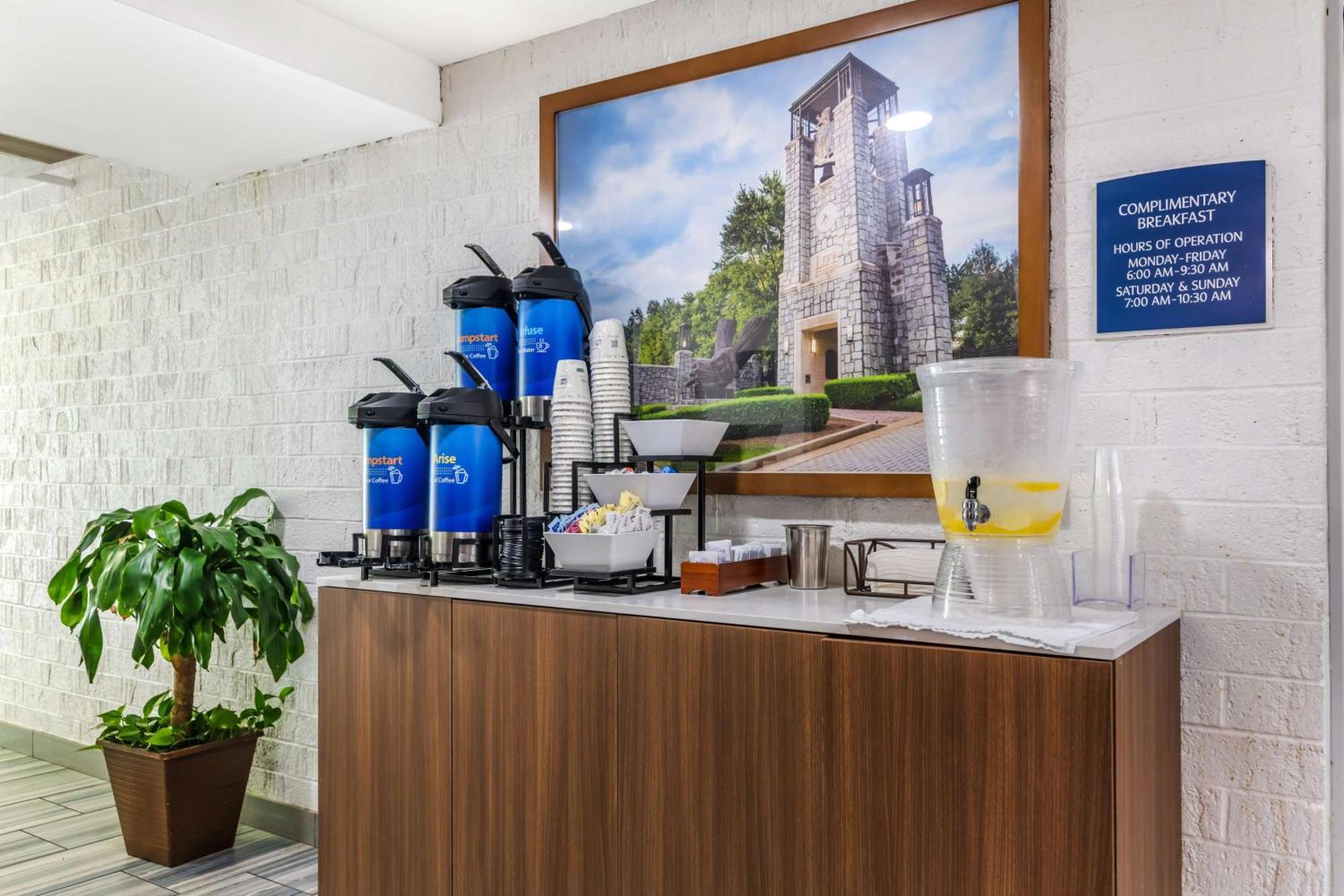 Best Western Atlanta-Marietta Ballpark Hotel Waterford Экстерьер фото