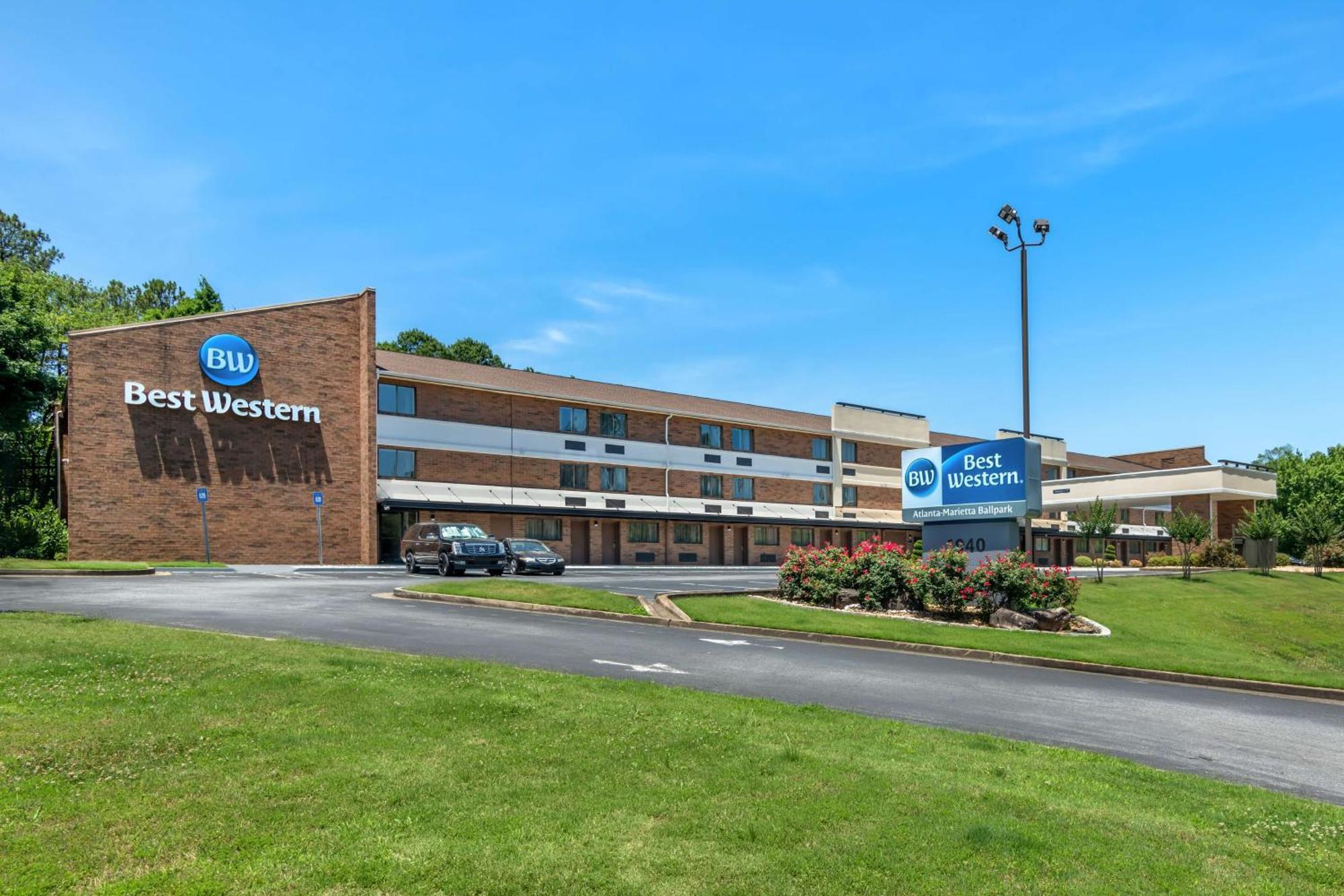 Best Western Atlanta-Marietta Ballpark Hotel Waterford Экстерьер фото